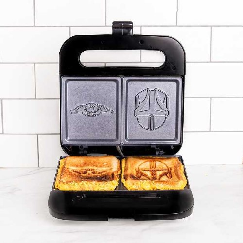 MINIONS – Waffle Maker – Kevin
